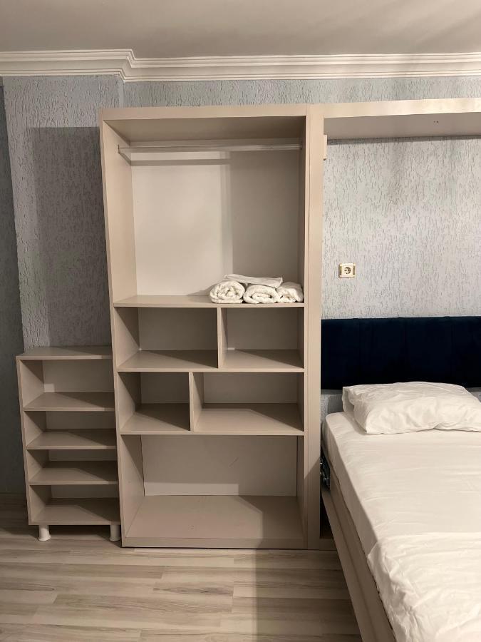 Ikbal Apart Hotel Истанбул Екстериор снимка