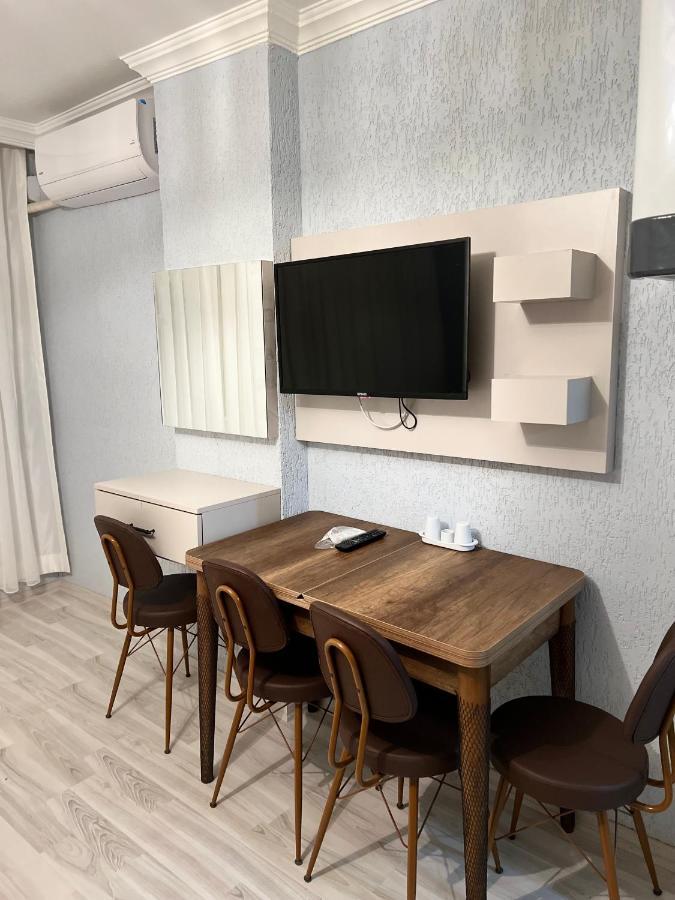 Ikbal Apart Hotel Истанбул Екстериор снимка