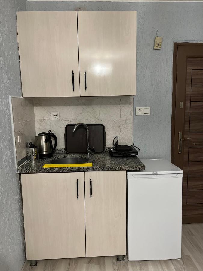 Ikbal Apart Hotel Истанбул Екстериор снимка