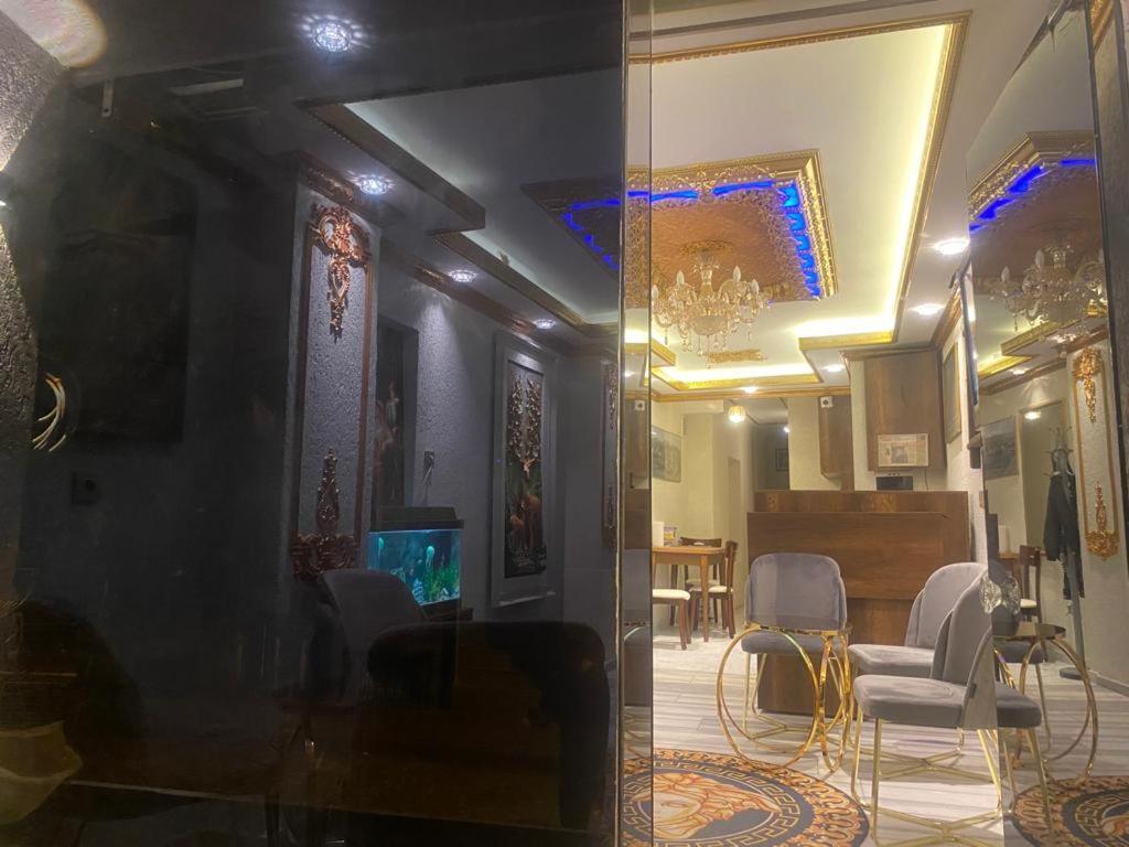 Ikbal Apart Hotel Истанбул Екстериор снимка